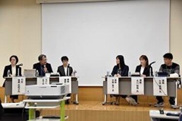 第19回日本聴覚障害学生高等教育支援シンポジウム｣において、当事業担当のセミナーを実施している様子